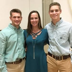 Meet your Posher, Amy